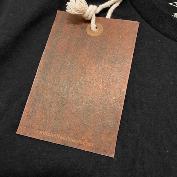 Mitchell & Ness Los Angeles Lakers Iridescent T-Shirt NWT - Picture 3 of 6